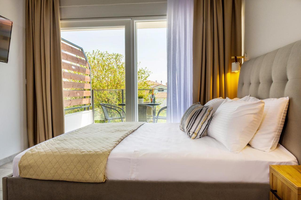 ניקיטי Sithon Diamond Suites מראה חיצוני תמונה